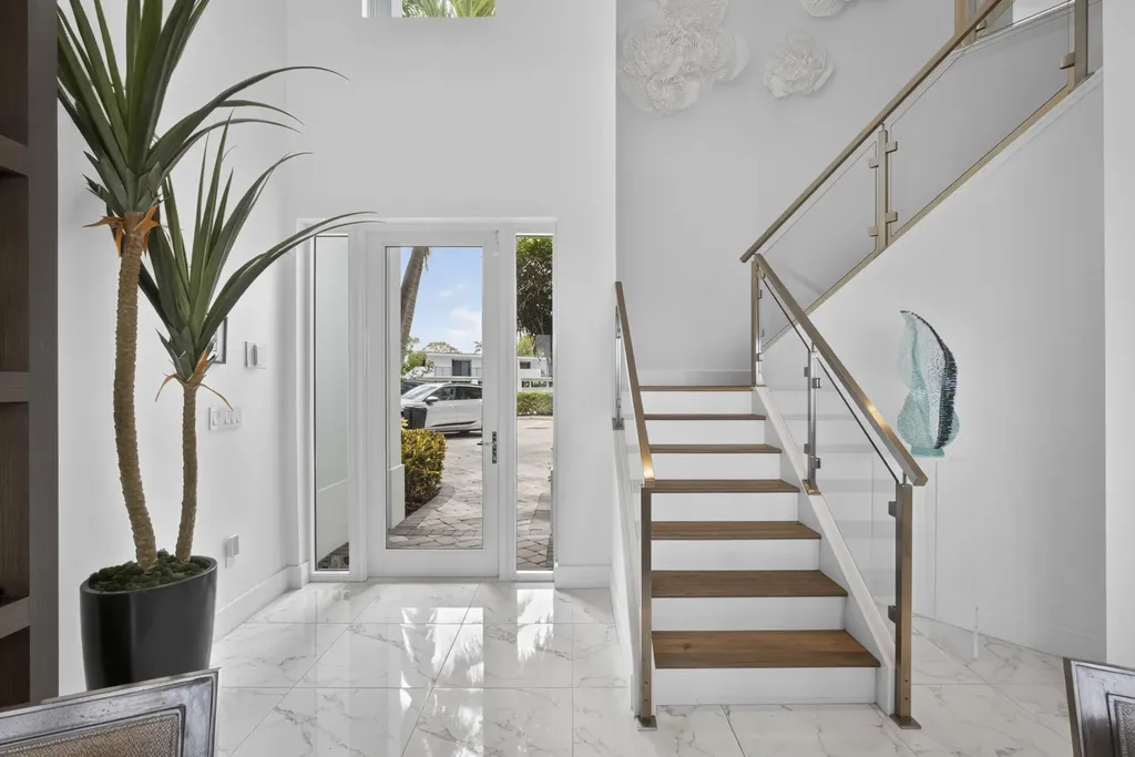 103 Water Club Court S North Palm Beach FL 33408