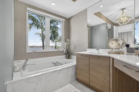 103 Water Club Court S North Palm Beach FL 33408