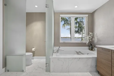 103 Water Club Court S North Palm Beach FL 33408