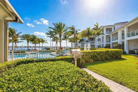 103 Water Club Court S North Palm Beach FL 33408