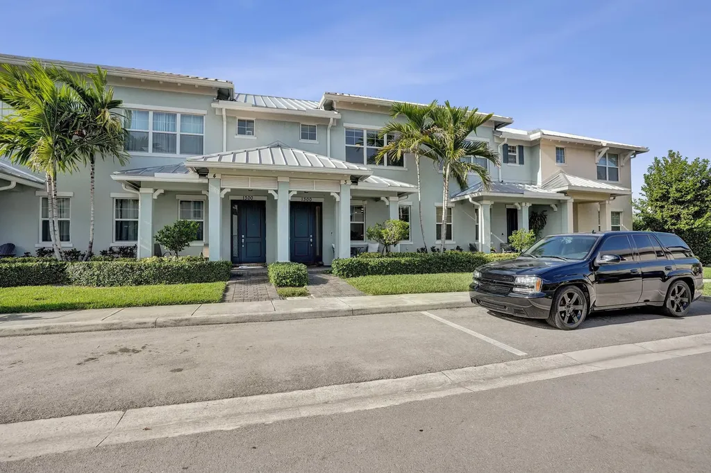 1300 Eucalyptus Drive Hollywood FL 33021