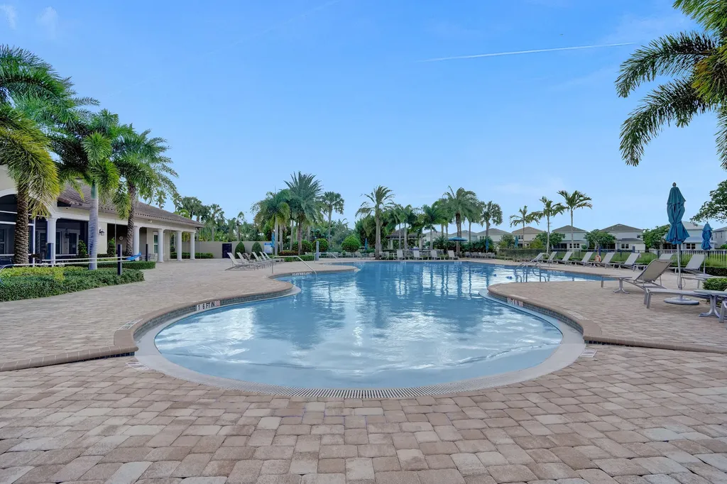 1300 Eucalyptus Drive Hollywood FL 33021