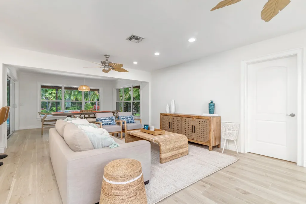 1711 Gregory Road Lake Clarke Shores FL 33406