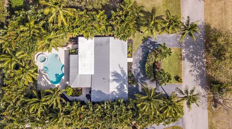 1711 Gregory Road Lake Clarke Shores FL 33406