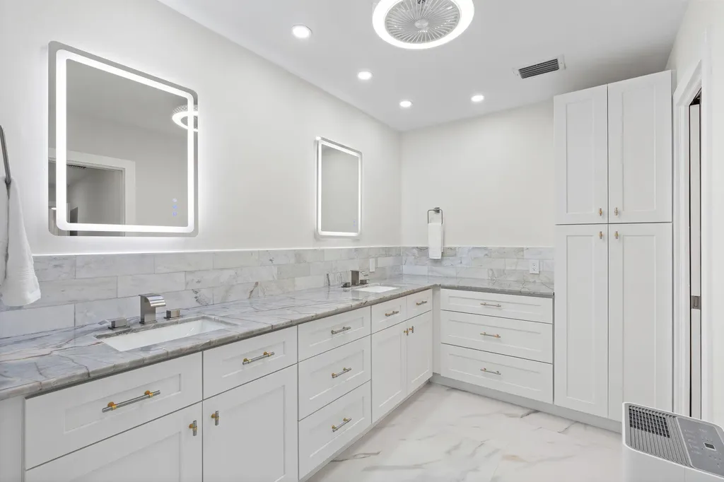 1114 W Cypress Drive Pompano Beach FL 33069