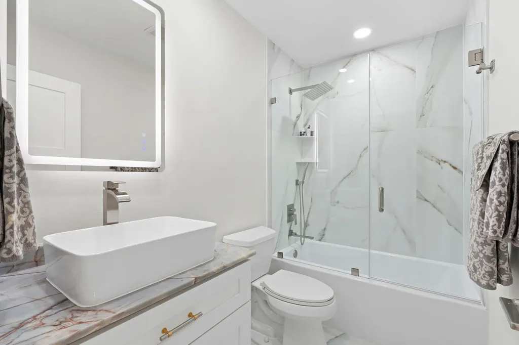 1114 W Cypress Drive Pompano Beach FL 33069