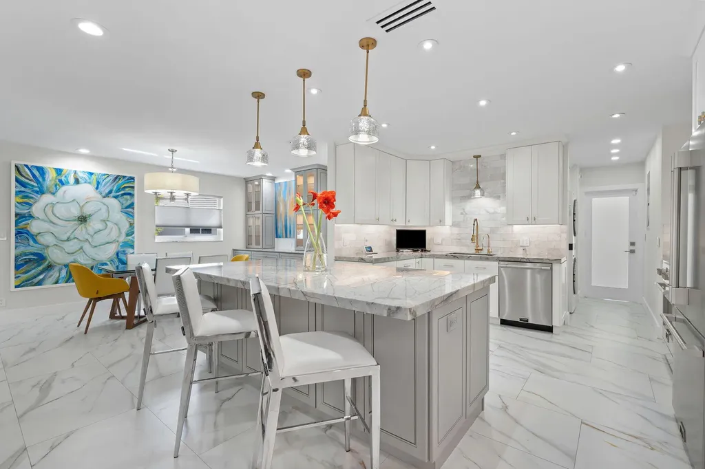 1114 W Cypress Drive Pompano Beach FL 33069