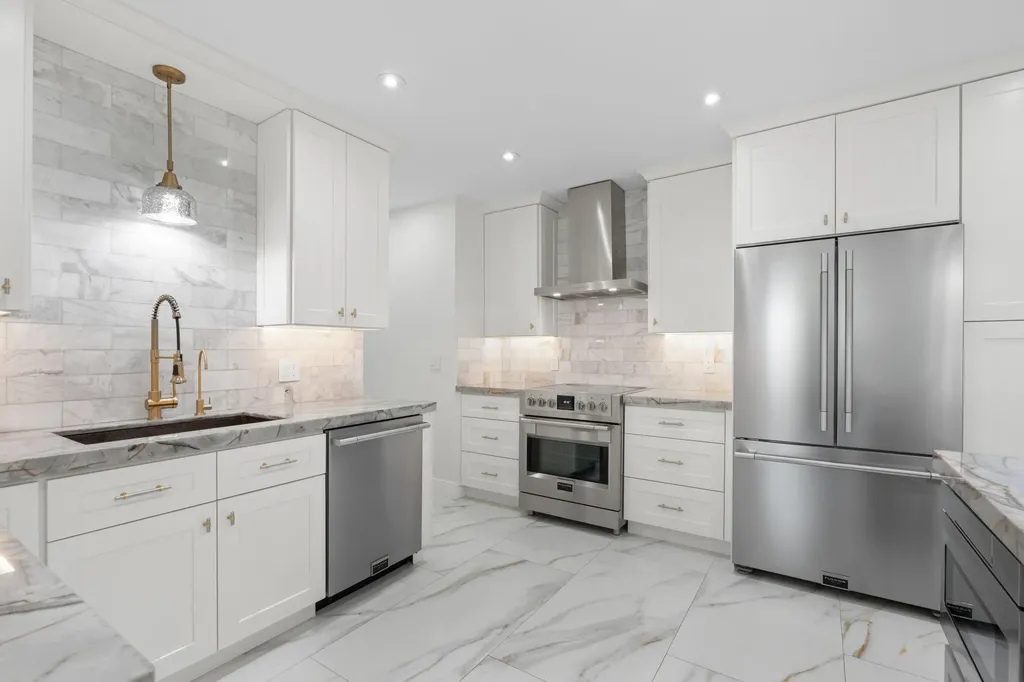1114 W Cypress Drive Pompano Beach FL 33069