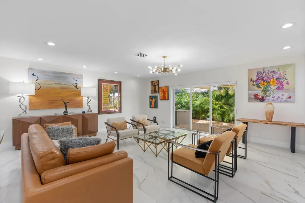 1114 W Cypress Drive Pompano Beach FL 33069