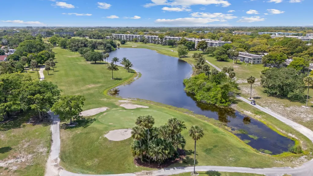 1114 W Cypress Drive Pompano Beach FL 33069