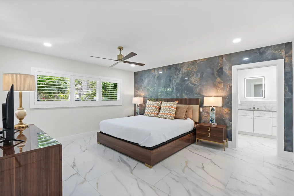 1114 W Cypress Drive Pompano Beach FL 33069
