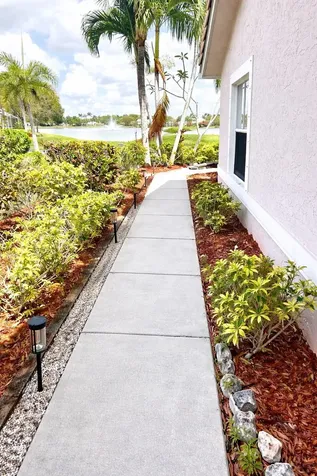10614 Lake Shore Drive Wellington FL 33414