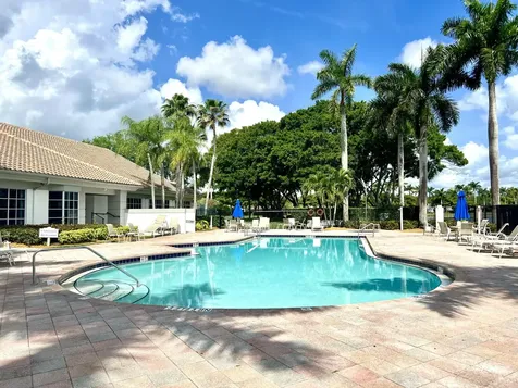10614 Lake Shore Drive Wellington FL 33414