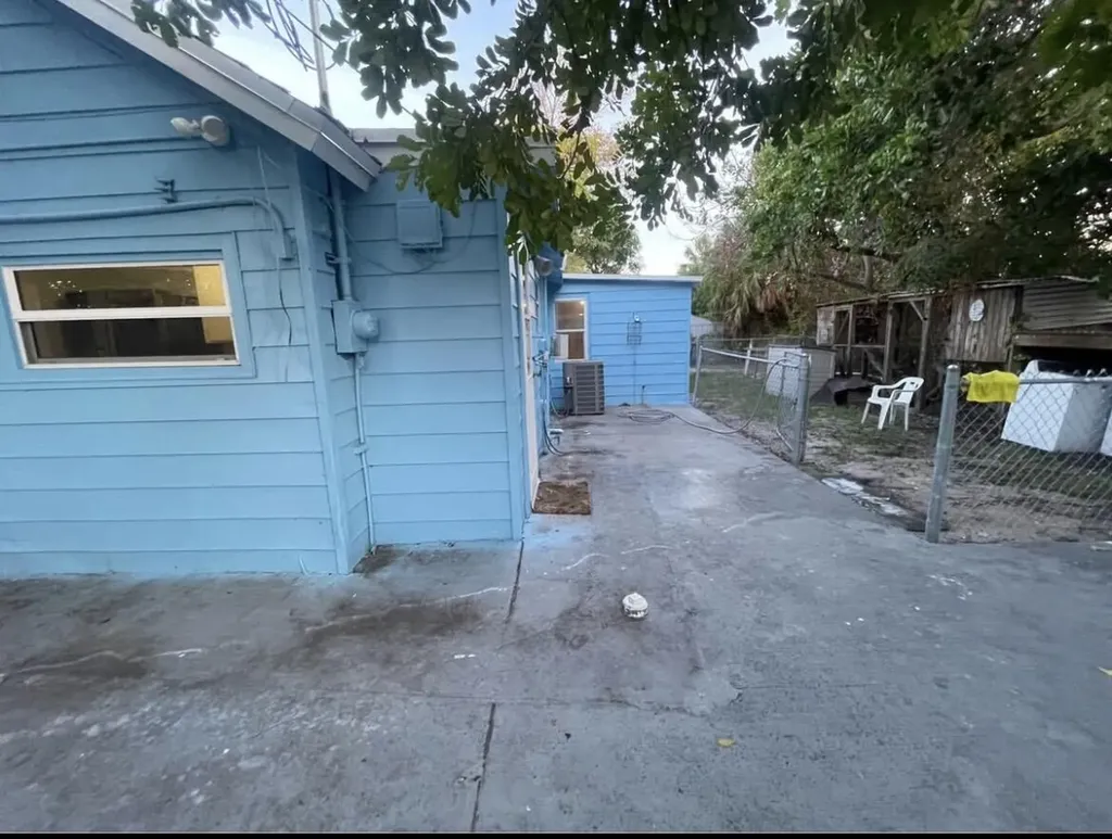 1905 Florida Street Lake Worth Beach FL 33460
