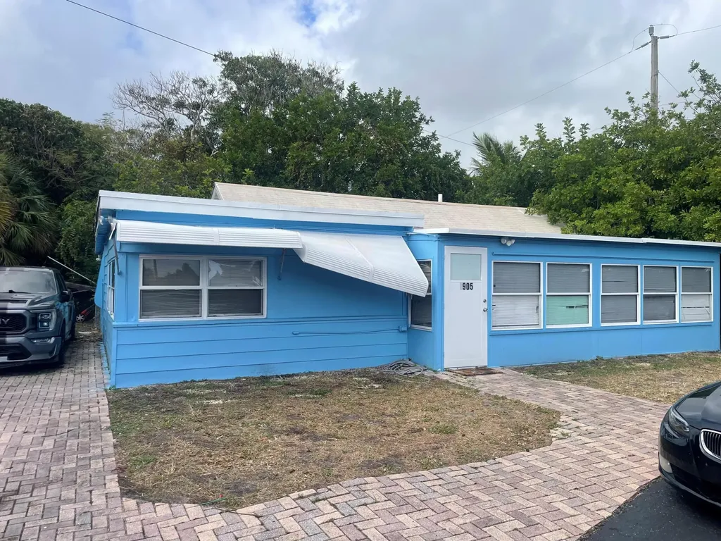 1905 Florida Street Lake Worth Beach FL 33460