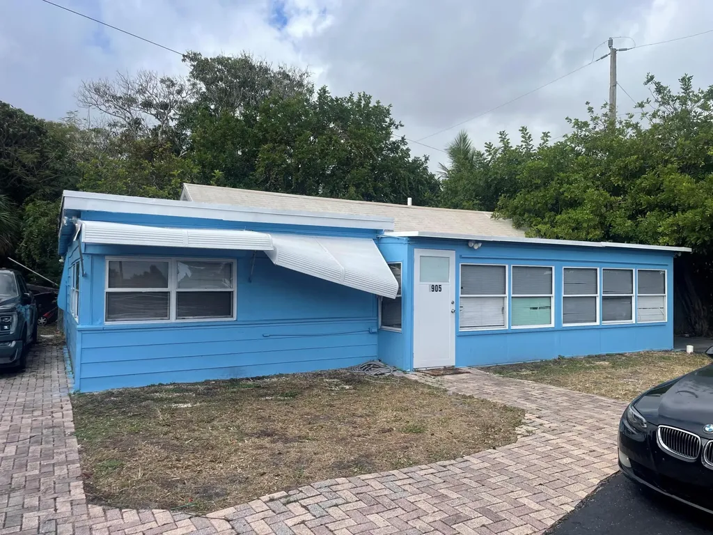 1905 Florida Street Lake Worth Beach FL 33460