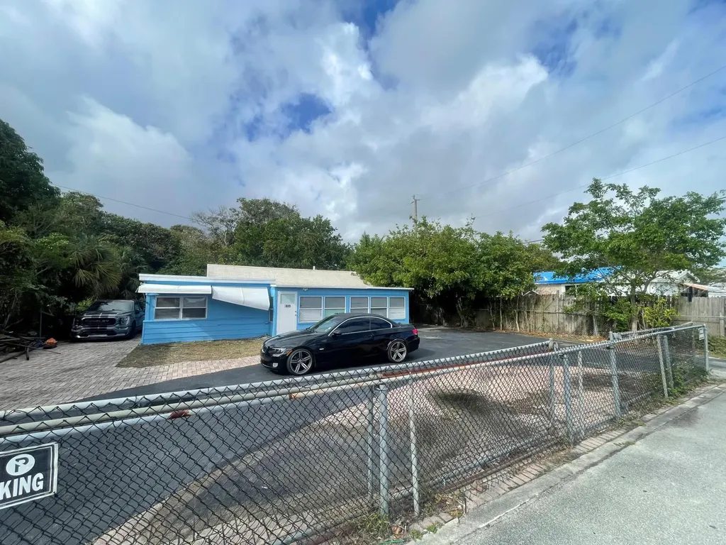 1905 Florida Street Lake Worth Beach FL 33460