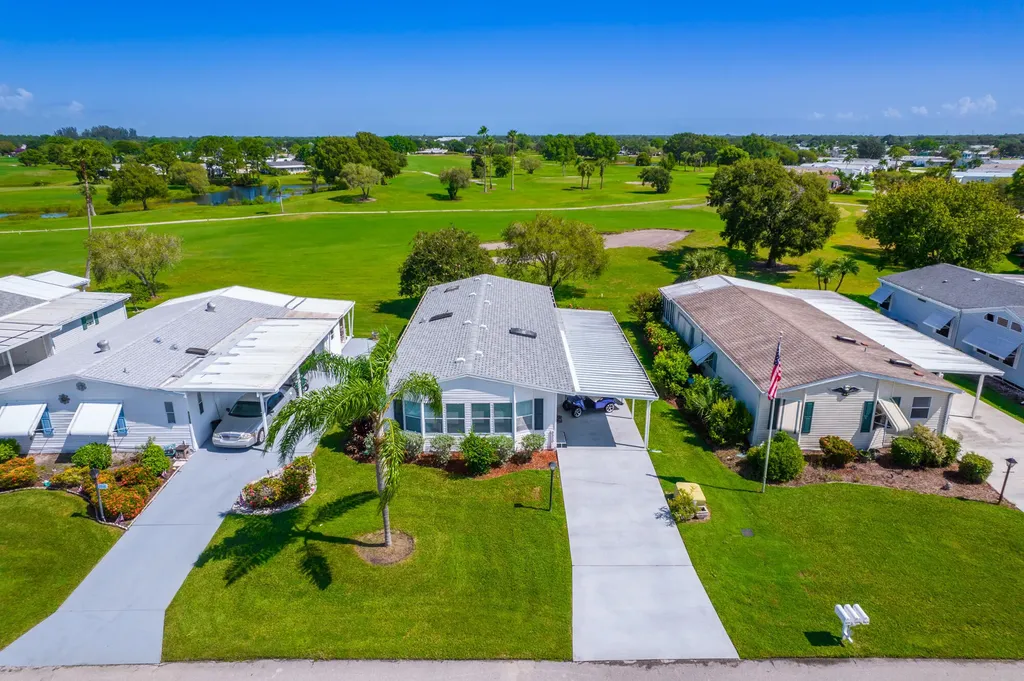3320 Ironwood Avenue Port St Lucie FL 34952
