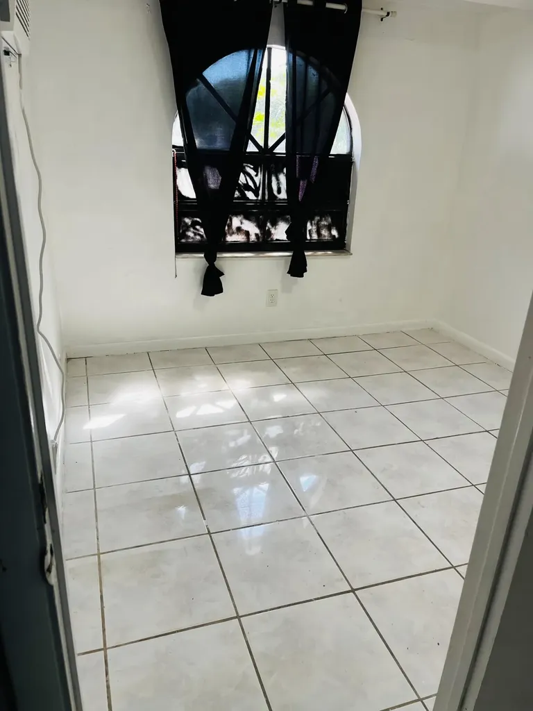 19530 NW 11th Avenue Miami Gardens FL 33169