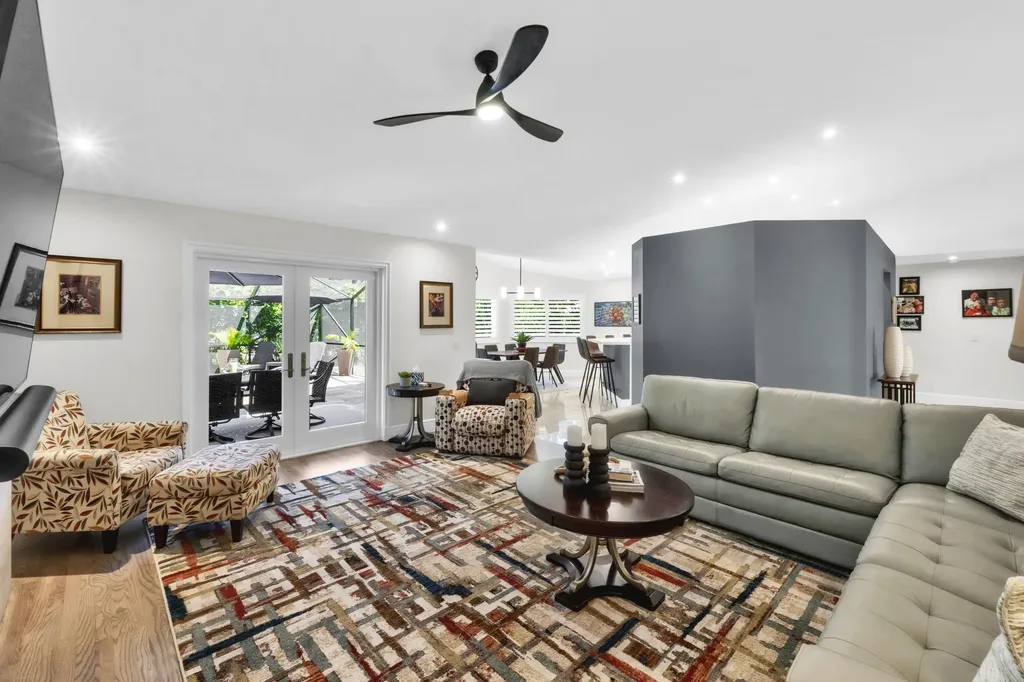 2751 Oak Tree Lane Fort Lauderdale FL 33309