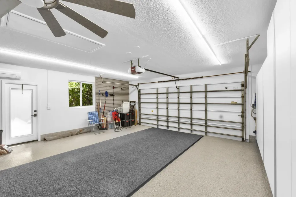 2751 Oak Tree Lane Fort Lauderdale FL 33309