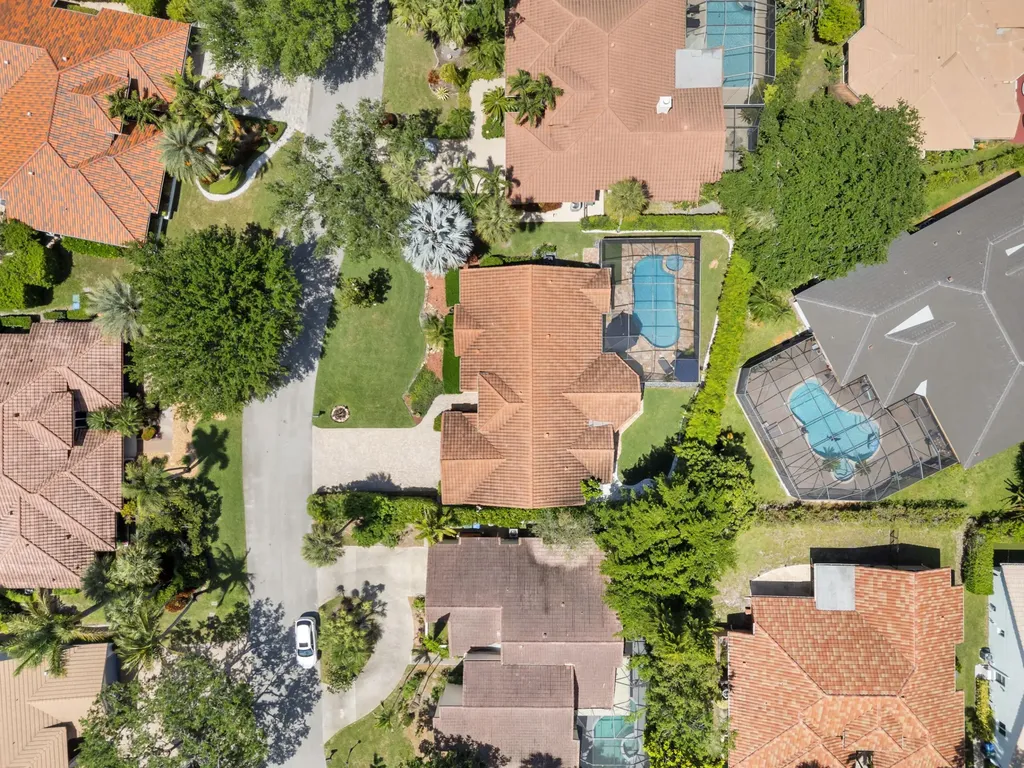 2751 Oak Tree Lane Fort Lauderdale FL 33309