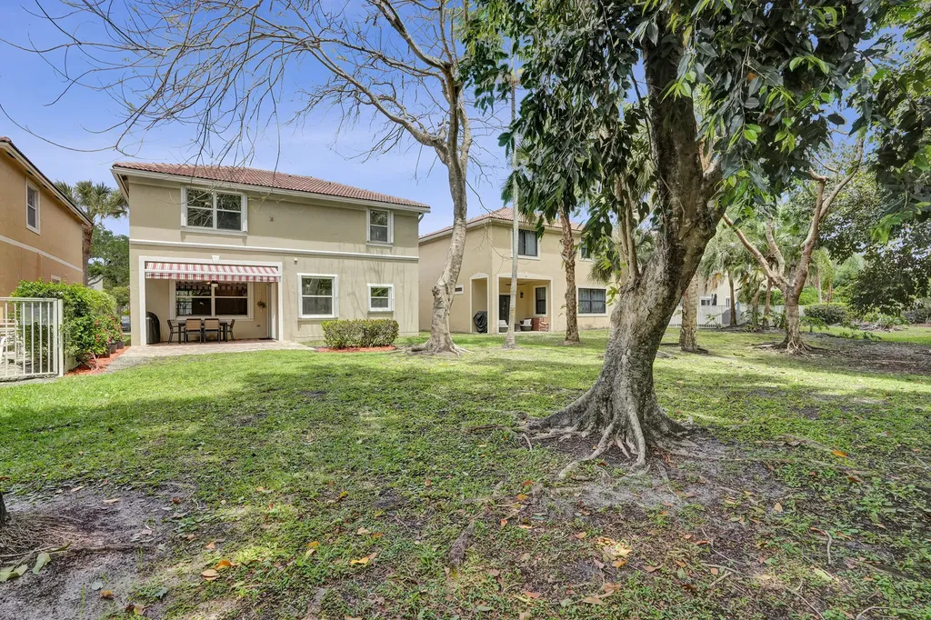 12648 NW 8th Court Coral Springs FL 33071