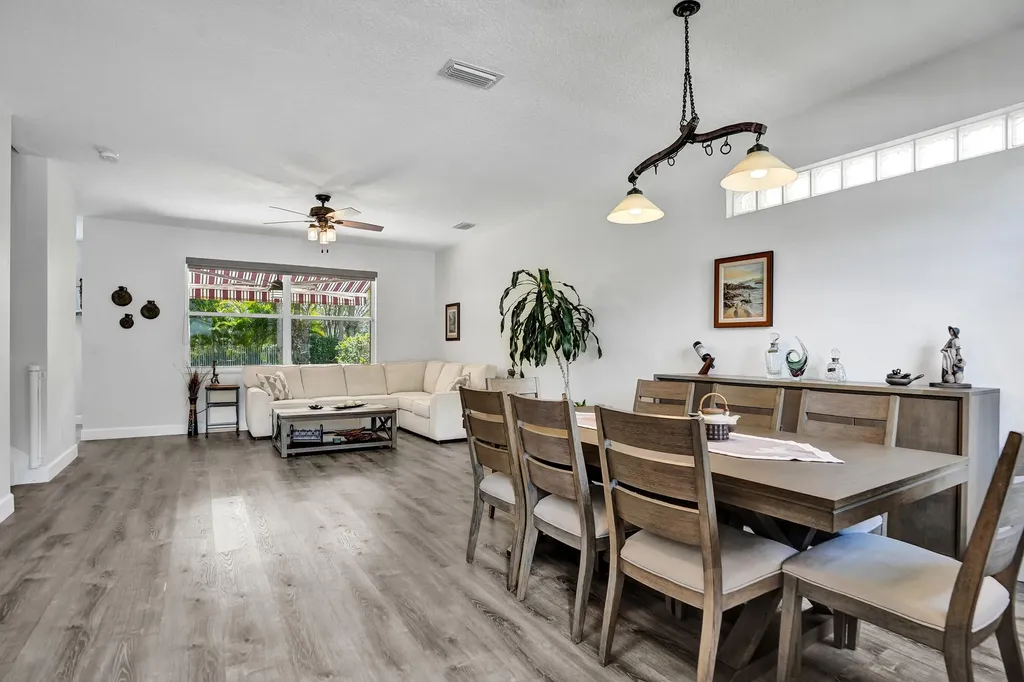 12648 NW 8th Court Coral Springs FL 33071