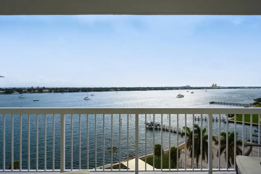 2600 N Flagler Drive West Palm Beach FL 33407