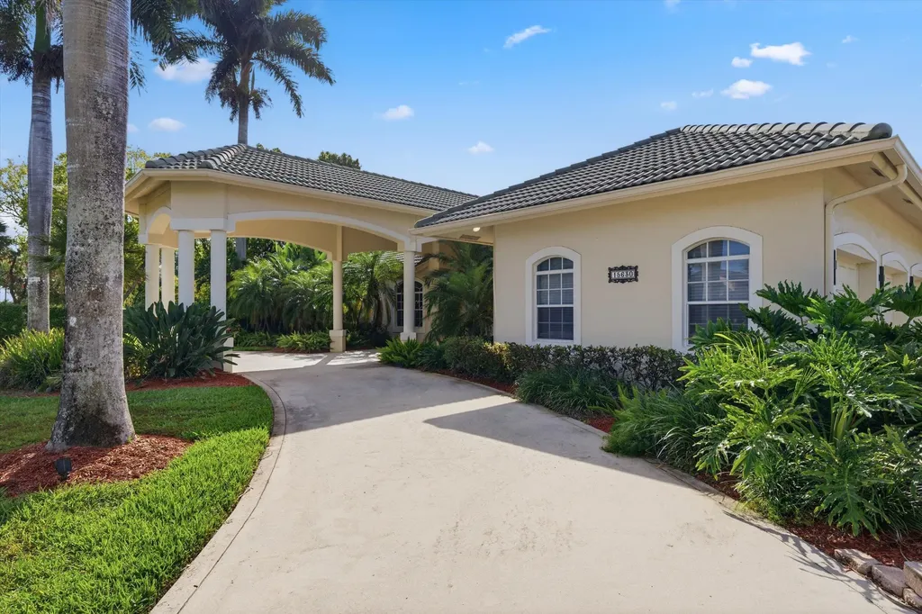 15630 Lindbergh Lane Wellington FL 33414
