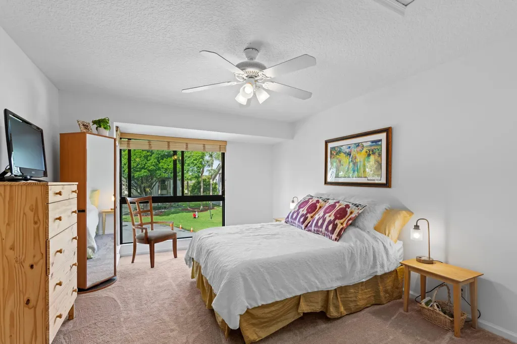 6079 Glendale Drive Boca Raton FL 33433