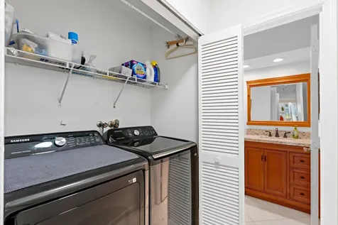 6079 Glendale Drive Boca Raton FL 33433