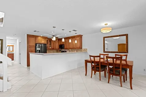 6079 Glendale Drive Boca Raton FL 33433