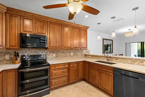 6079 Glendale Drive Boca Raton FL 33433