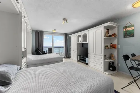 19201 Collins Avenue Sunny Isles Beach FL 33160
