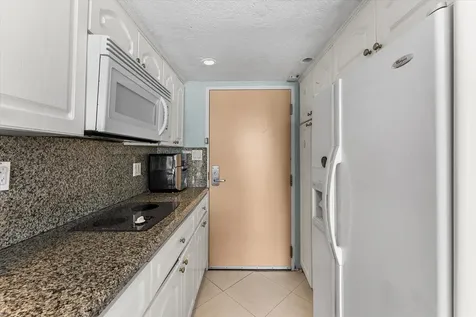 19201 Collins Avenue Sunny Isles Beach FL 33160