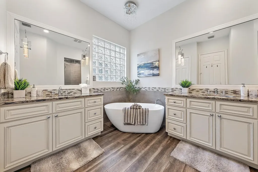 9052 Sand Pine Lane West Palm Beach FL 33412