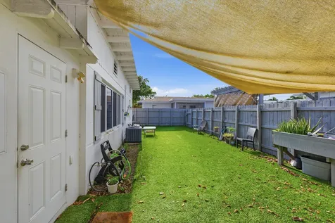 516 SW 15th Street Fort Lauderdale FL 33315