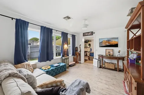 516 SW 15th Street Fort Lauderdale FL 33315