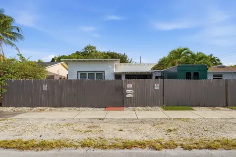 516 SW 15th Street Fort Lauderdale FL 33315