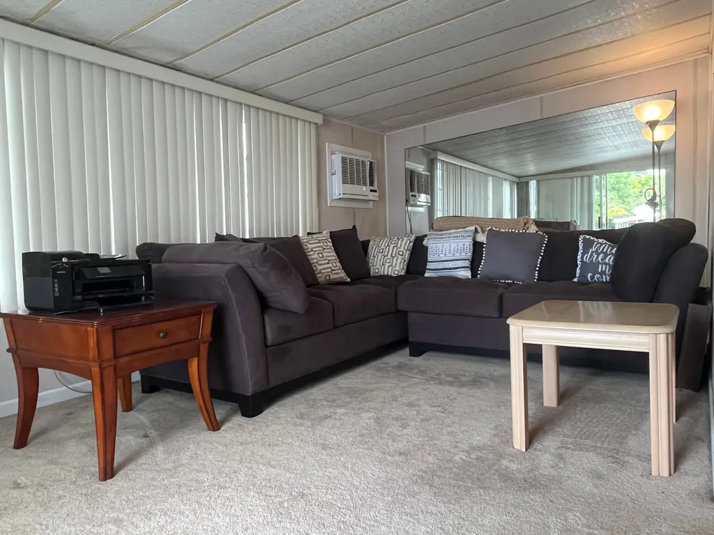 8510 SW 18th Place Davie FL 33324