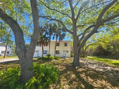 1406 36th Avenue Vero Beach FL 32960
