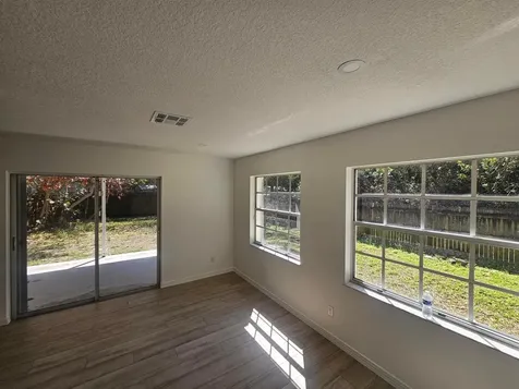 1406 36th Avenue Vero Beach FL 32960