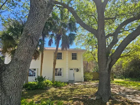 1406 36th Avenue Vero Beach FL 32960