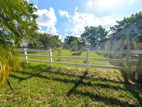 17681 93rd Road N Loxahatchee FL 33470