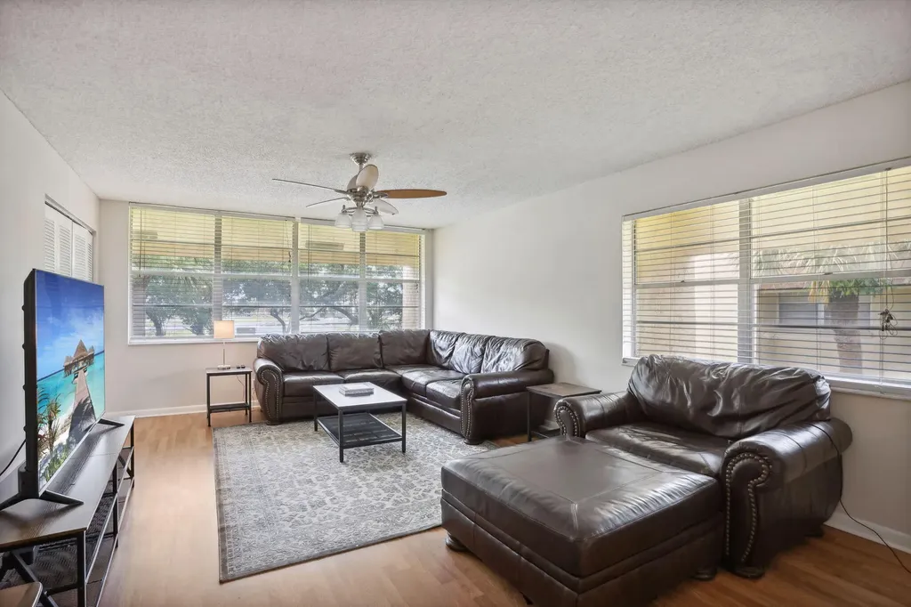 2825 SW 22nd Avenue Delray Beach FL 33445
