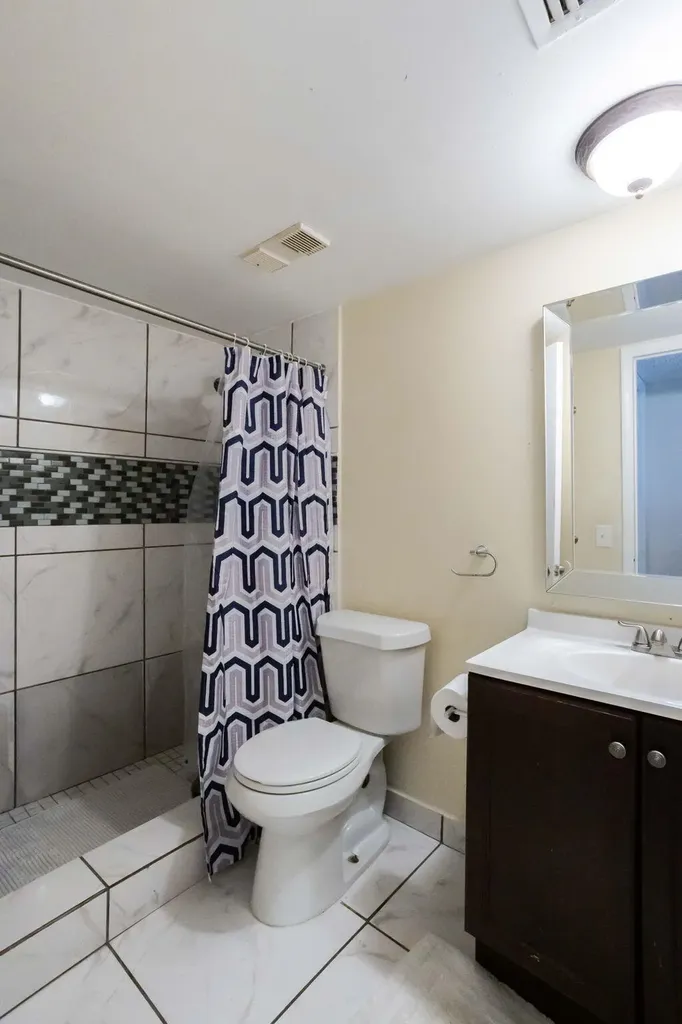 2825 SW 22nd Avenue Delray Beach FL 33445
