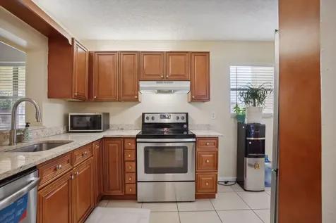 2825 SW 22nd Avenue Delray Beach FL 33445
