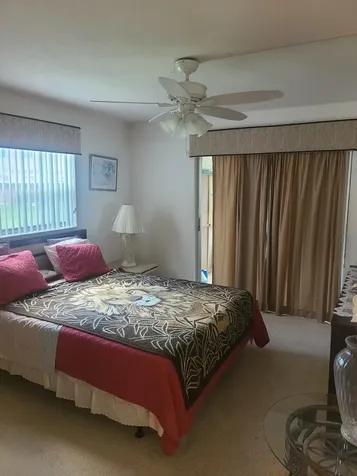 257 Brittany F Delray Beach FL 33446