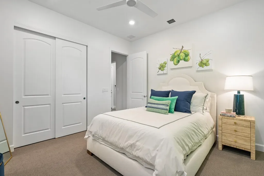 137 Cinder Dunes Point Jupiter FL 33478